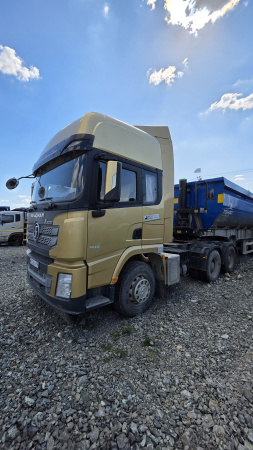 Shacman (Shaanxi) SX 6x4 Седельный тягач SX42584V324 — Б/У, 2022 г.
