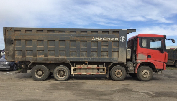 Shacman (Shaanxi) SX 8x4 Самосвал SX33186V366 — Б/У, 2022 г.