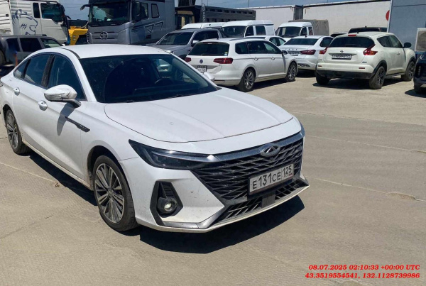 Chery Arrizo 8 — Б/У, 2023 г. (Артем, 14997 км)