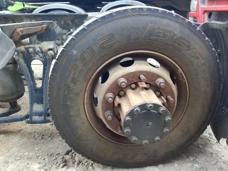 FAW JH6 6x4 Седельный тягач CA4250P25K15T1NE5A80 — Б/У, 2023 г.