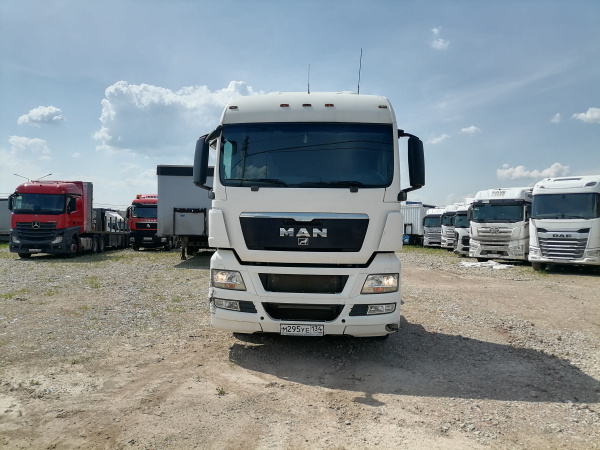 MAN TGX 4x2 Седельный тягач 18.400 4x2 BLS — Б/У, 2017 г.