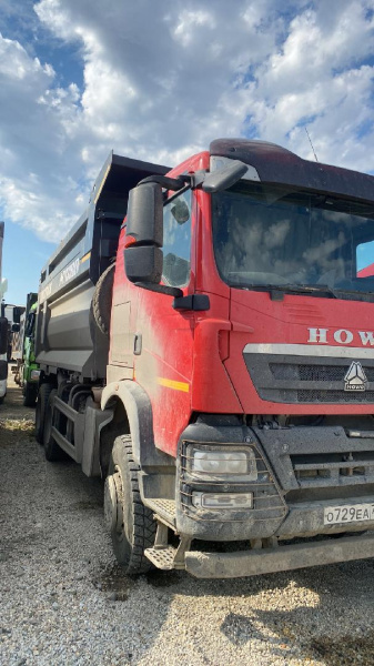 Howo ZZ3257V384GE1 — Б/У, 2024 г. (Екатеринбург, 54408 км)