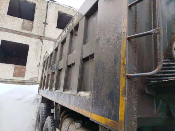 FAW J6 6x6 Самосвал CA3250P66K24L1TE5 — Б/У, 2023 г.