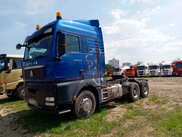 SITRAK C7H 6x4 Седельный тягач ZZ4256V324HE1B — Б/У, 2023 г.