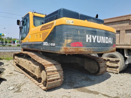 HYUNDAI R380 Экскаватор — Б/У, 2022 г.