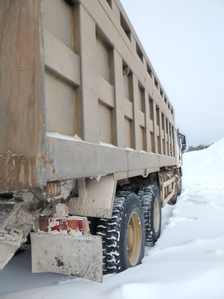 Shacman (Shaanxi) SX 8x4 Самосвал SX33186W366C — Б/У, 2022 г.