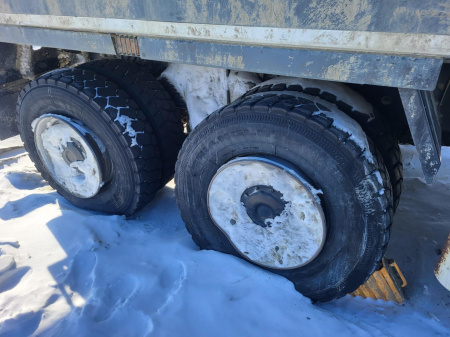 Shacman (Shaanxi) SX 8x4 Самосвал SX331863366 — Б/У, 2024 г.