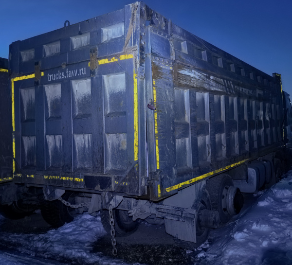 FAW J6* 8x4 Самосвал — Б/У, 2022 г.
