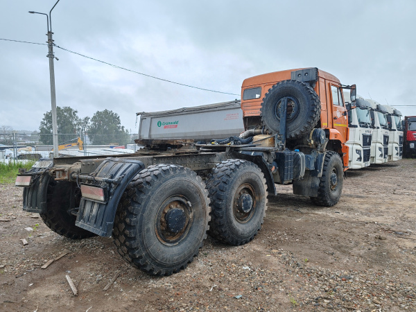 КамАЗ 65221 6x6 Седельный тягач 65221-53 — Б/У, 2023 г.