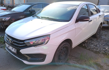 LADA Life 1.6 106hp 5MT — Б/У, 2023 г.
