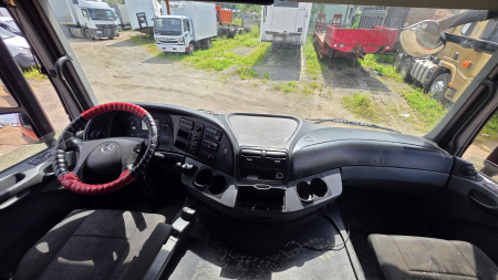 MERCEDES-BENZ Actros 4x2 Седельный тягач — Б/У, 2017 г.
