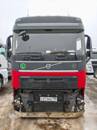 Volvo FH 4x2 Седельный тягач FH 42 T — Б/У, 2015 г.