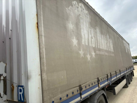 Krone SD Полуприцеп шторный Krone SD — Б/У, 2015 г.