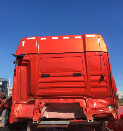 SITRAK C7H 4x2 Седельный тягач ZZ4186V361HE — Б/У, 2023 г.