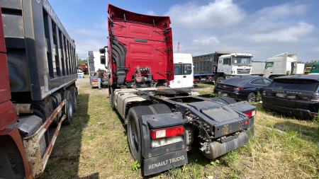 RENAULT T 4x2 Седельный тягач — Б/У, 2019 г.