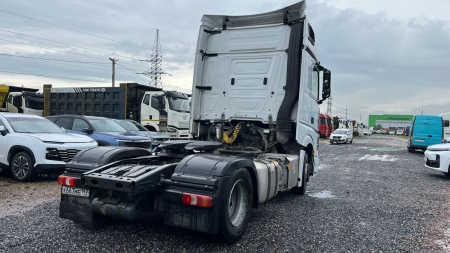 Mercedes-Benz ACTROS 4x2 Седельный тягач 1842 LS — Б/У, 2020 г.