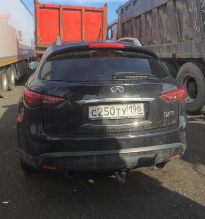 Infiniti QX70 3.7 Hi-tech — Б/У, 2017 г.