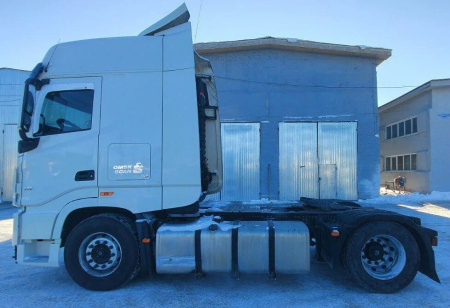 DongFeng GX 4x2 Седельный тягач DFH4180 — Б/У, 2023 г.