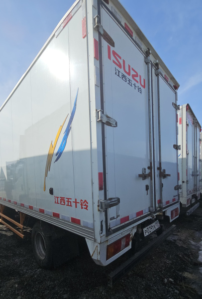 ISUZU ELF 4.5 (EC7) Изотермический — Б/У, 2023 г.
