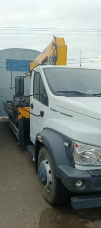 Новый завод 3010 на шасси GAZ GAZON NEXT Бортовой с КМУ — Б/У, 2023 г.
