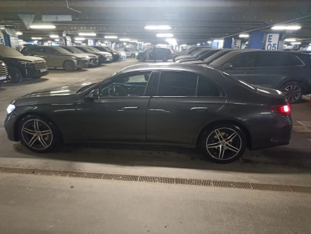 Mercedes-Benz E-CLASS — Б/У, 2025 г.