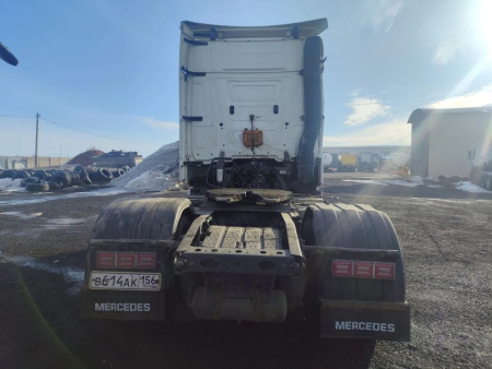 MERCEDES-BENZ Actros 4x2 Седельный тягач — Б/У, 2018 г.