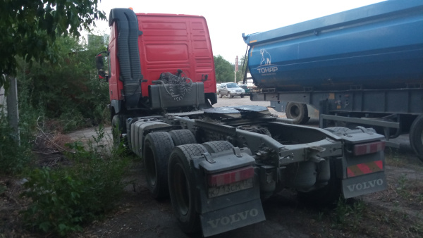 VOLVO FM 6x4 Седельный тягач — Б/У, 2019 г.