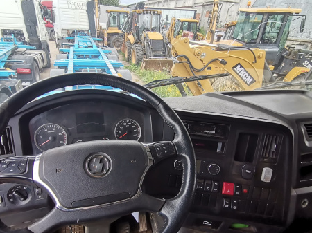 Shacman (Shaanxi) SX331863366 Самосвал 8х4 — Б/У, 2021 г.