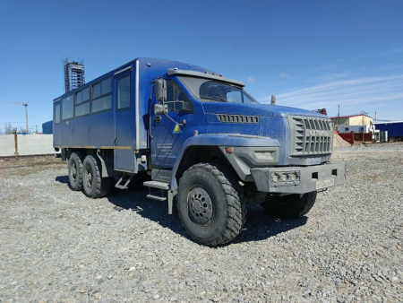 Ural 3255 6x6 Вахтовый автобус 32551-5013-71 — Б/У, 2020 г.