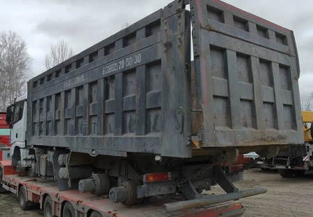 Shacman (Shaanxi) SX 8x4 Самосвал SX331863366 — Б/У, 2022 г.