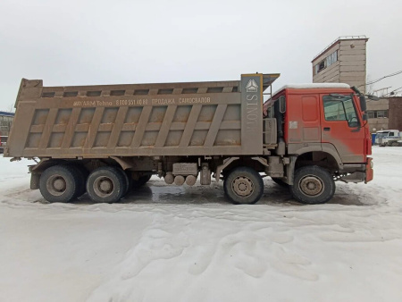 Howo ZZ 8x4 Самосвал ZZ3407S3867E — Б/У, 2021 г.