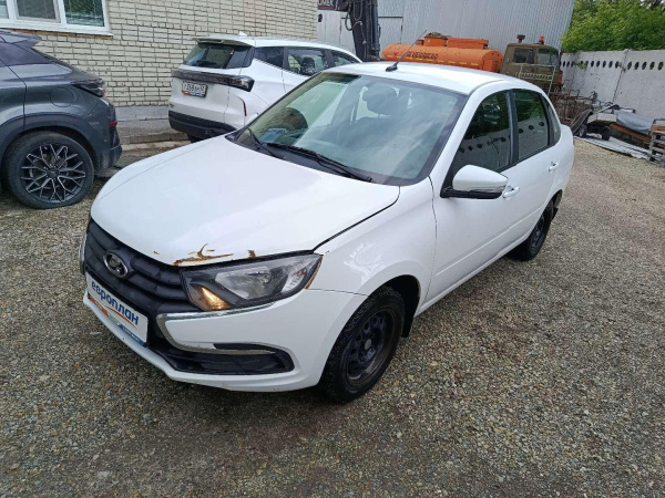 Lada Granta седан — Б/У, 2024 г. (Пенза, 107959 км)
