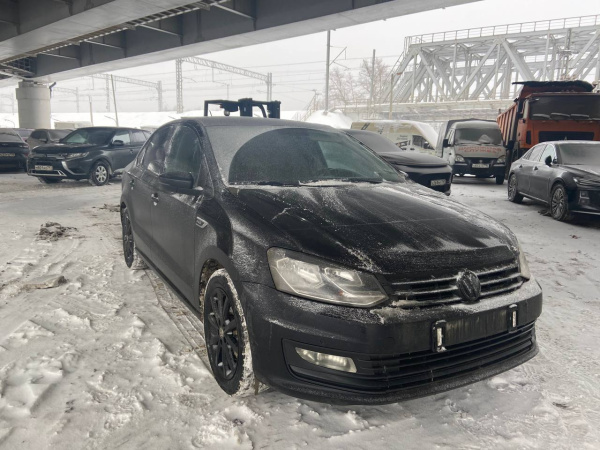 Volkswagen POLO — Б/У, 2019 г.