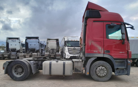 Mercedes-Benz ACTROS 4x2 Седельный тягач 1841 LS — Б/У, 2017 г.