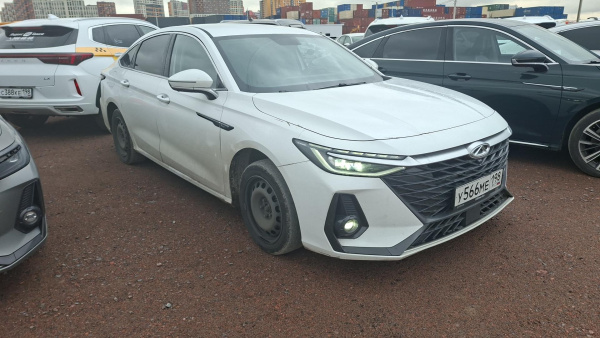 Chery Arrizo 8 — Б/У, 2024 г. (Санкт-Петербург, 29371 км)