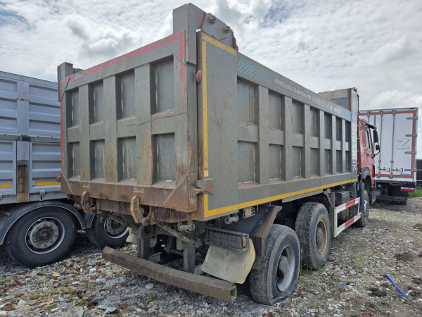 HOWO ZZ3327S3847E — Б/У, 2021 г.