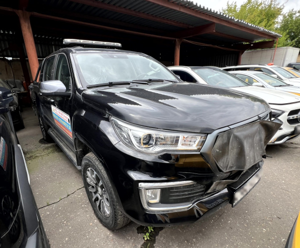 FOTON Premium 2.0 8AT 4WD (I Поколение) — Б/У, 2023 г.