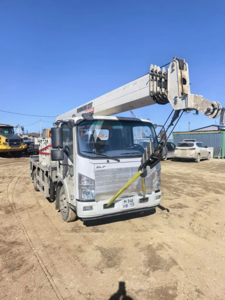 Isuzu ELF 8.3 4x2 Автокран ELF KV100 — Б/У, 2025 г.