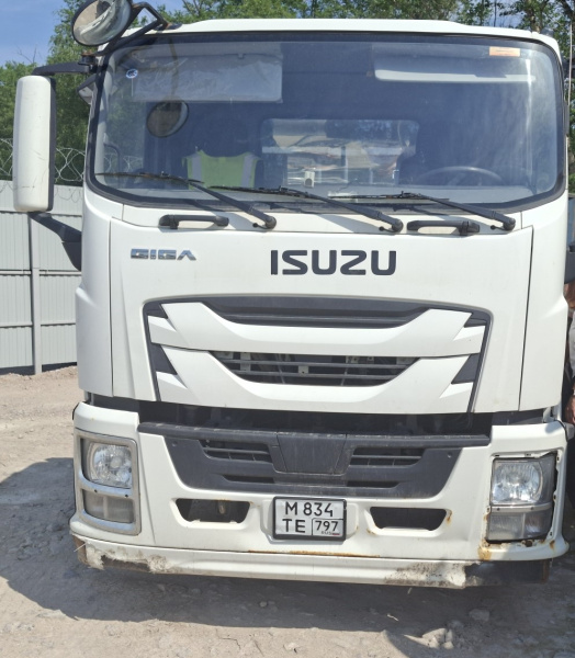 Isuzu Giga 4x2 Бортовой с КМУ — Б/У, 2024 г.