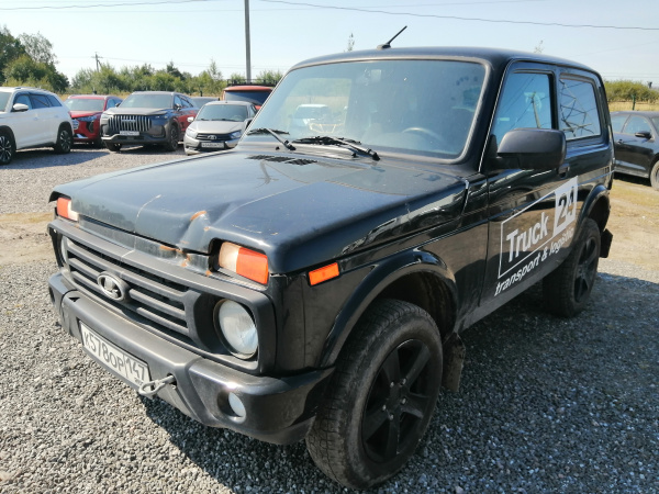 LADA NIVA Luxe 1.7 83hp 5 МТ — Б/У, 2023 г.