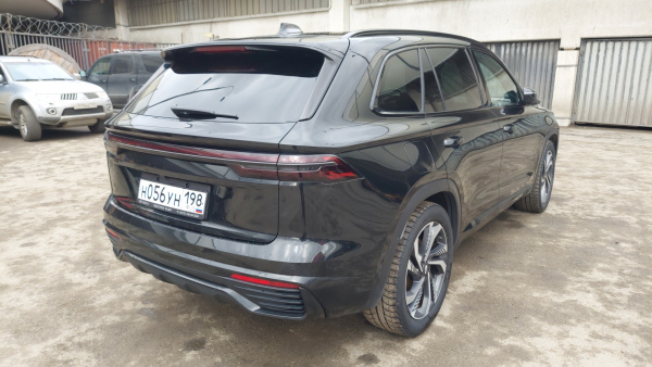 GEELY Flagship 2.0T (238 hp) 8AT 4WD — Б/У, 2022 г.