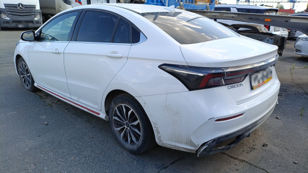 OMODA Life 1.5 CVT — Б/У, 2023 г.