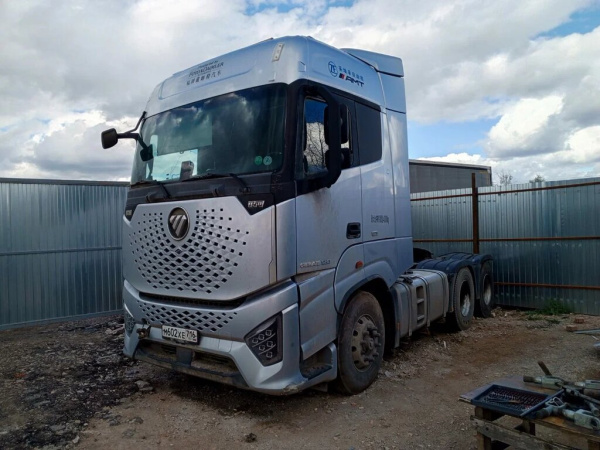 Foton AUMAN Galaxy 6x4 Седельный тягач BJ4259Y6DHL-12 — Б/У, 2022 г.