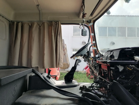 Shacman (Shaanxi) SX 6x4 Самосвал SX32586V384 — Б/У, 2023 г.