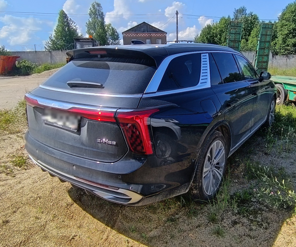 Hongqi Deluxe (I Поколение) — Б/У, 2023 г.