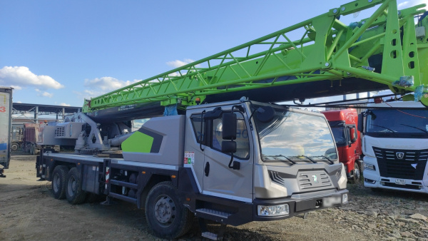ZOOMLION ZTC300V Автокран — Б/У, 2024 г.