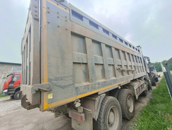 FAW J6 8x4 Самосвал CA3310P66K24T4E5 — Б/У, 2023 г.