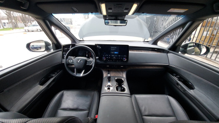 LEXUS VIP + — Б/У, 2024 г.
