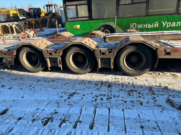 Тверьстроймаш 9939 Полуприцеп тяжеловоз 3 оси 993931-0021 — Б/У, 2023 г.
