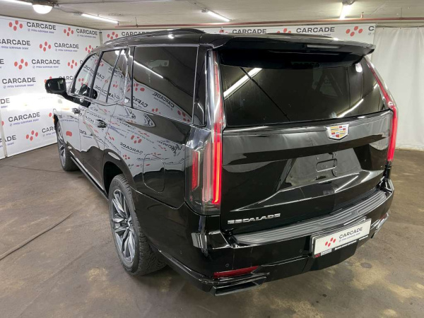 CADILLAC 6.2 V8 Sport Platinum ESV — Б/У, 2024 г.
